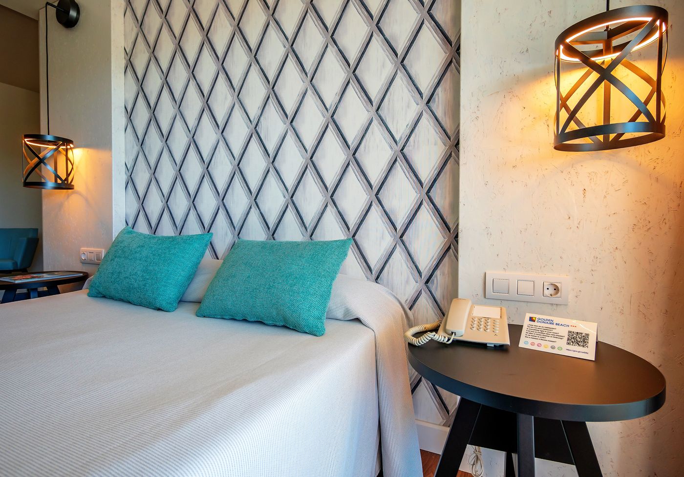 Golden-Donaire-Beach-Room-19