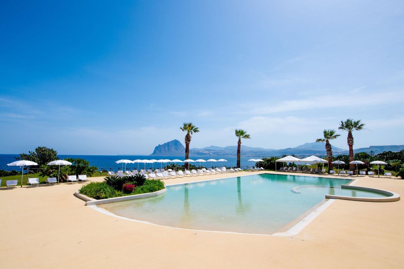 La-Tonnara-di-Bonagia-Pool-3