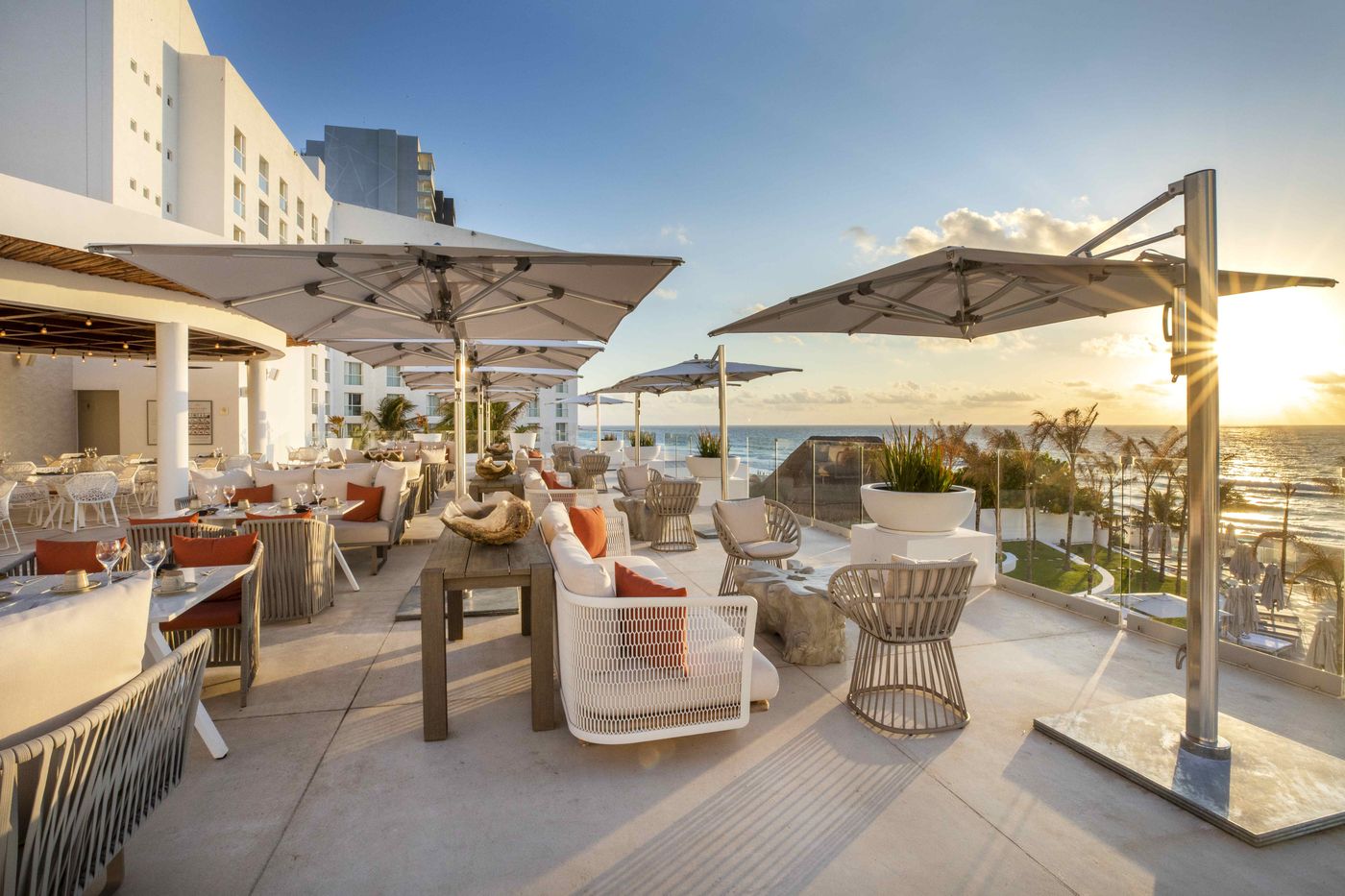 Le-Blanc-Spa-Resort-Restaurant-13