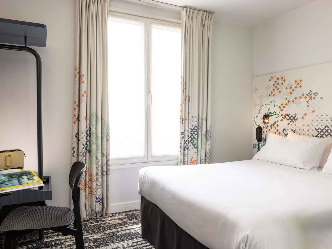 ibis-Styles-Paris-Gare-Saint-Lazare-Room-27
