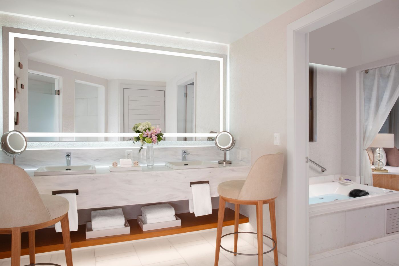 Dreams-Riviera-Cancun-Resort---Spa-Room-42