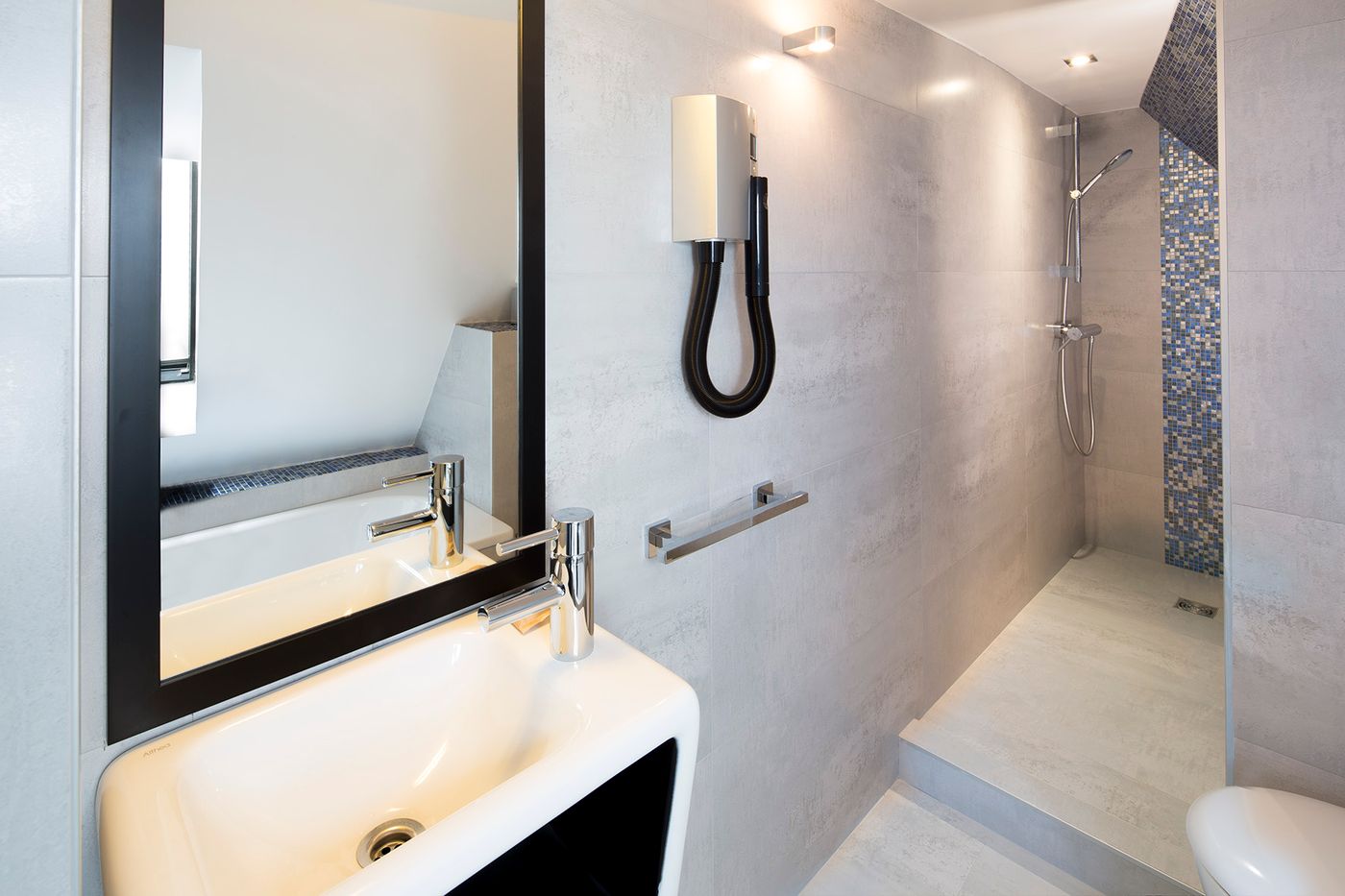 Hotel-R--Kipling-by-Happy-Culture-Room-23