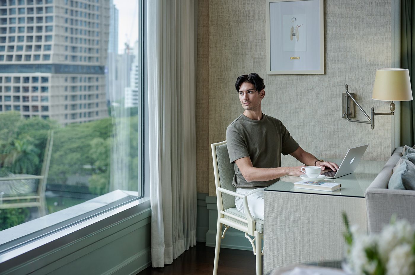 Oriental-Residence-Bangkok-Room-61