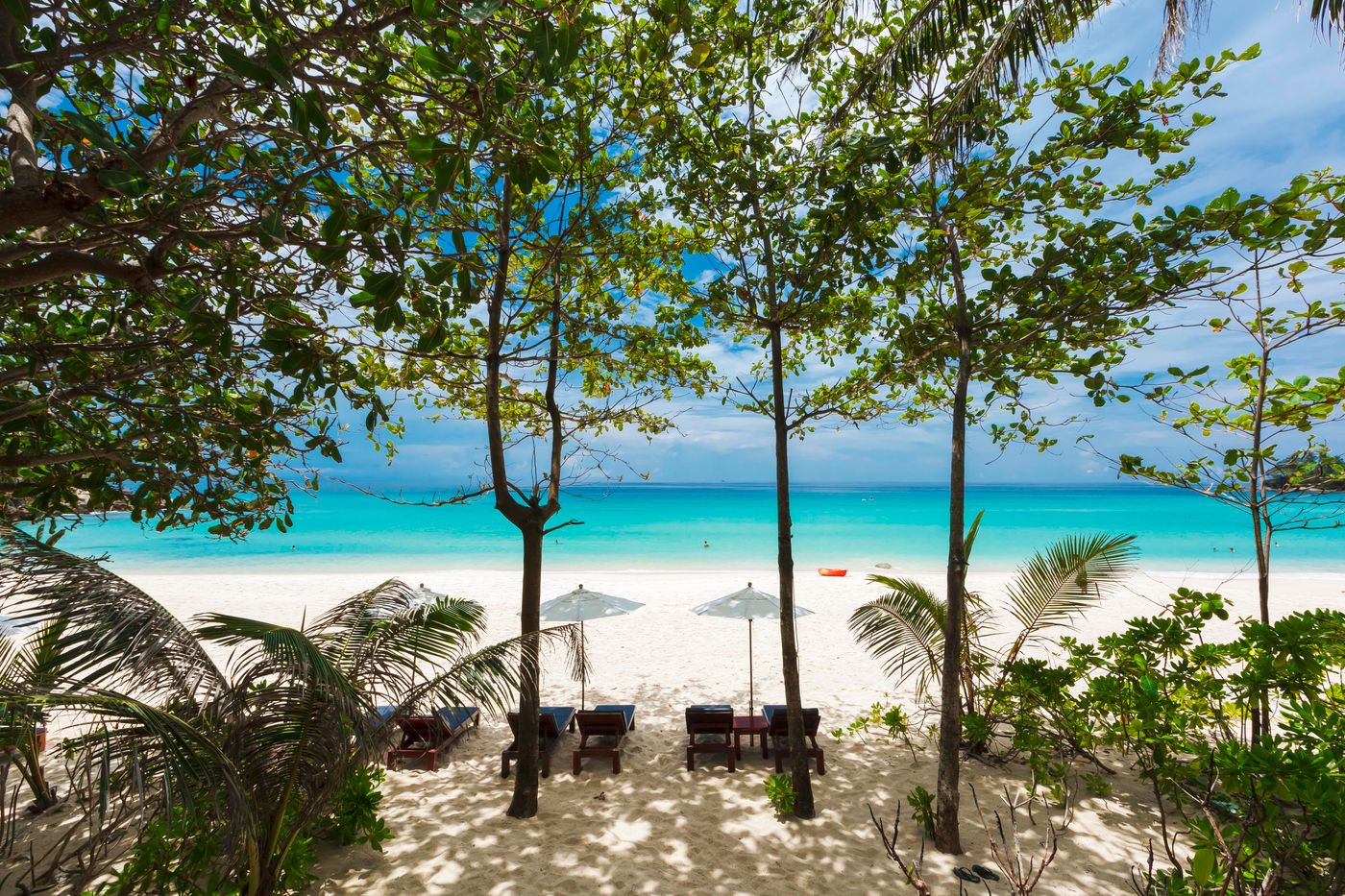 The-Surin-Phuket-Beach-55