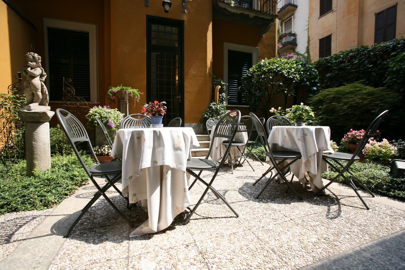 Sanpi-Milano-Terrace-34