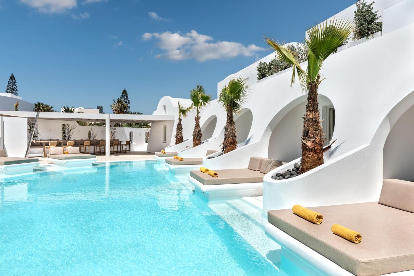 Santorini-Kastelli-Resort-Room-6