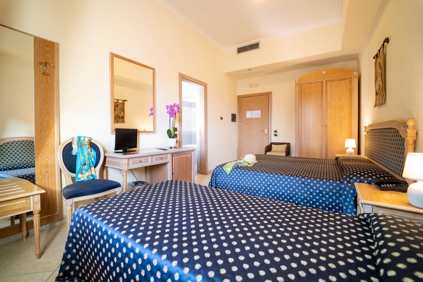 Hotel Villa Romana-Italy-PORTO EMPEDOCLE-Room-9