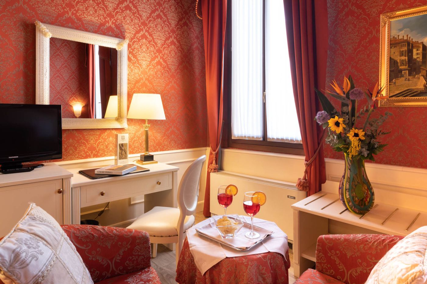 Duodo-Palace-Room-49