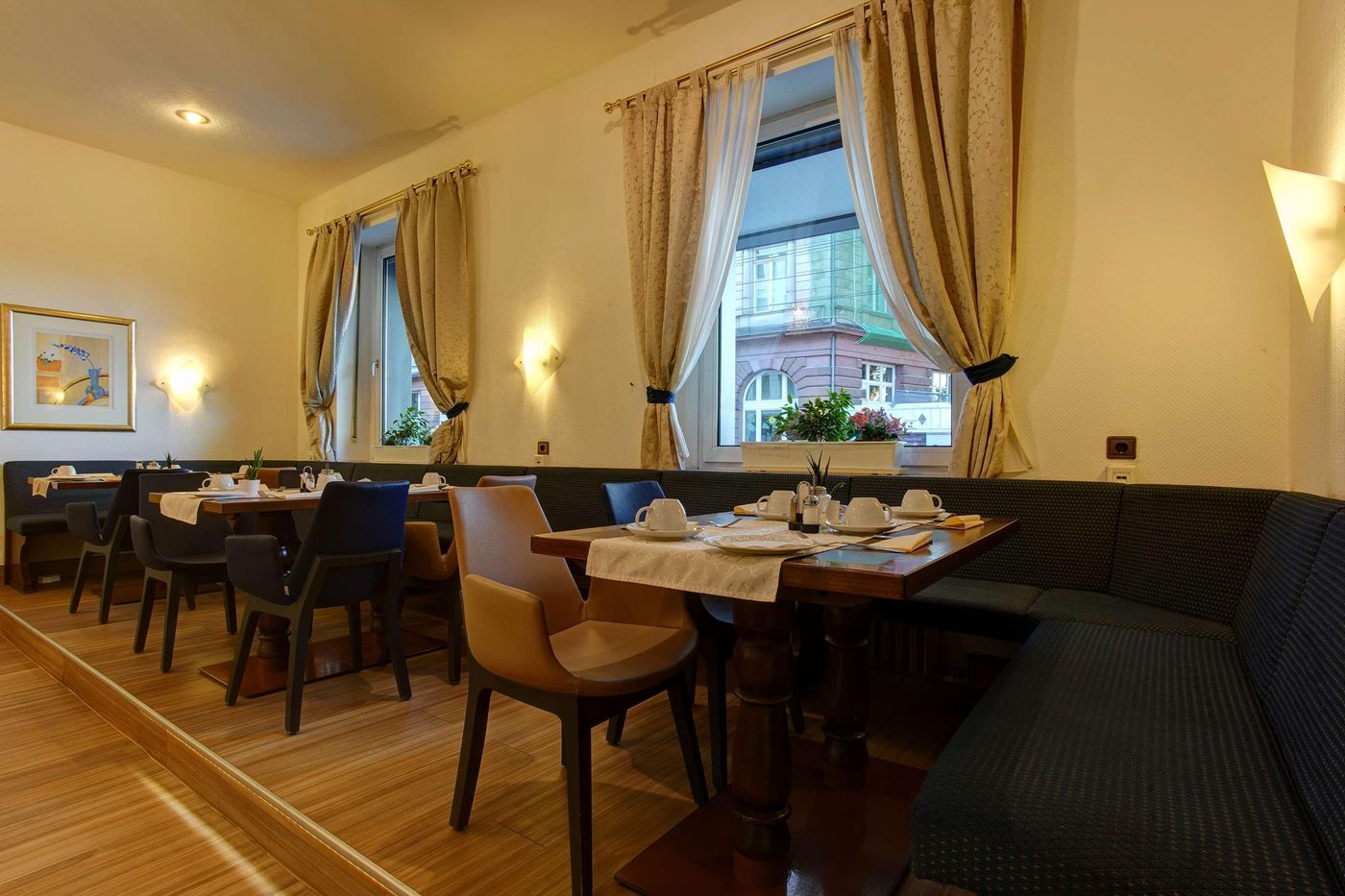 Sure Hotel by Best Western Ambassador Duesseldorf - Germany - Duesseldorf - Restaurant - 8