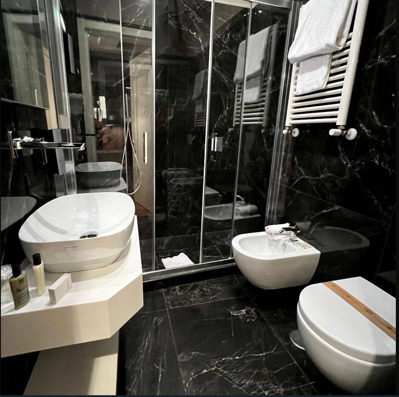 Dharma-Style-Hotel-Room-36