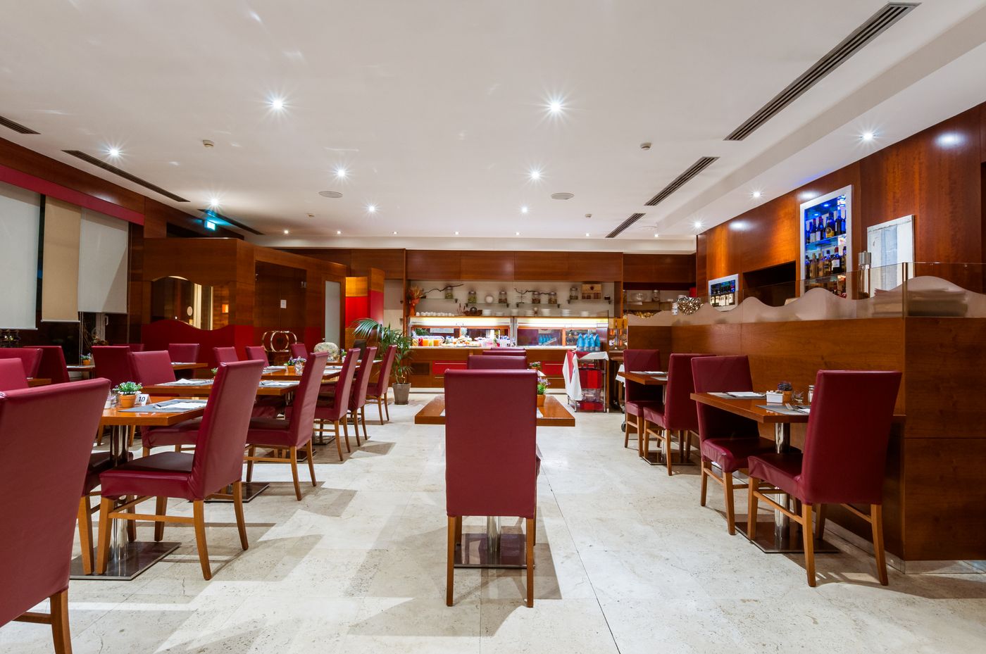 Exe-Toscana-Restaurant-12