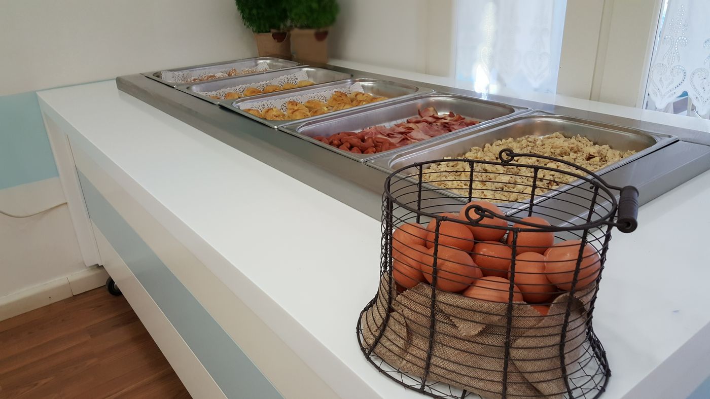 Eva-Mare-Hotel-and-Apartments---Adults-Only-Restaurant-59