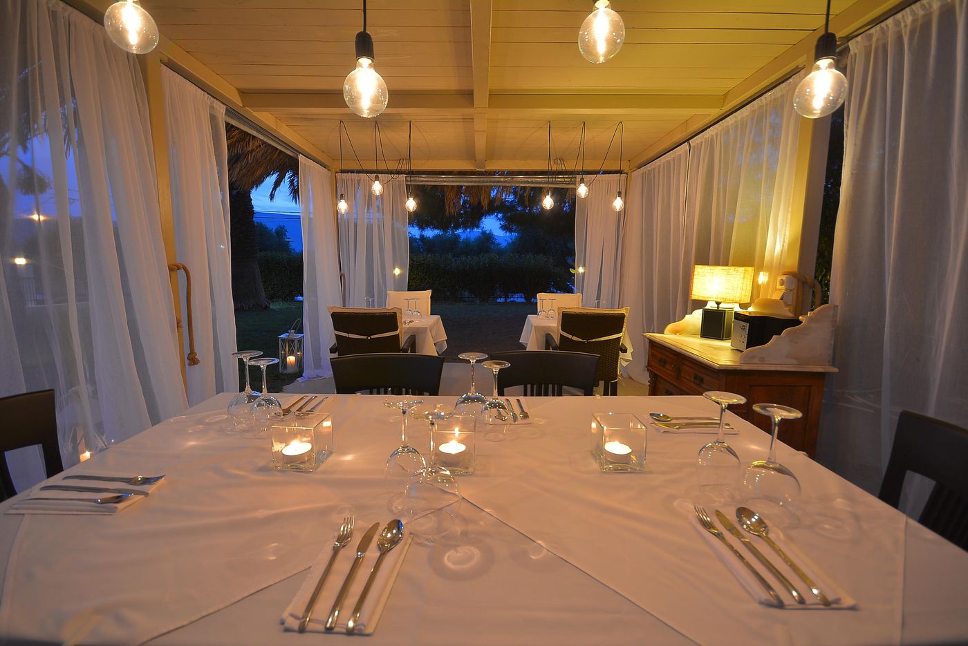 Agrilia-Hotel---Adults-Only-Restaurant-47