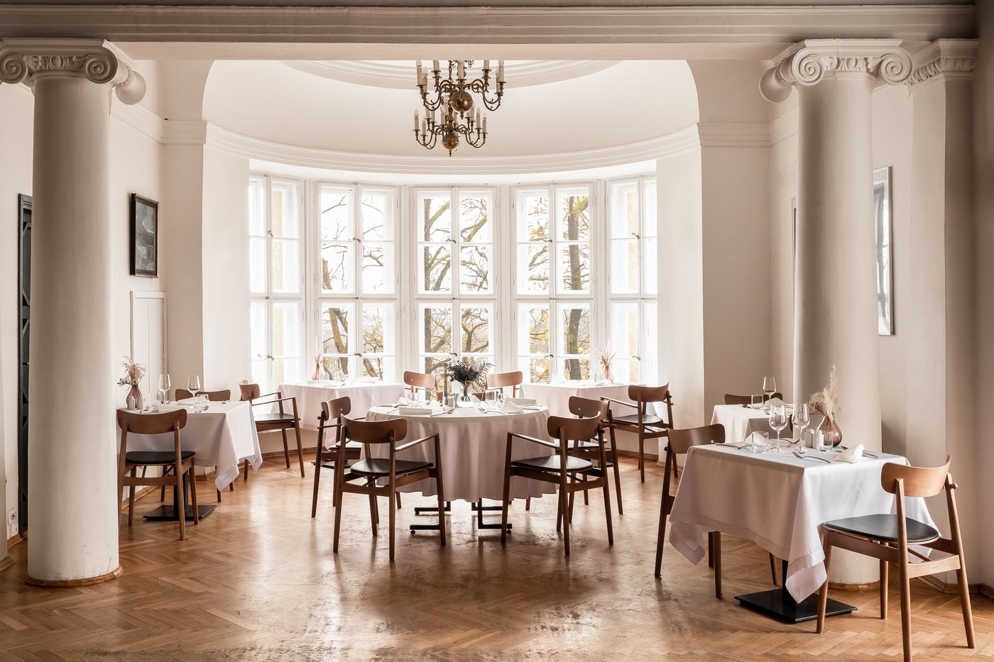 Forest-Hotel-Restaurant-21