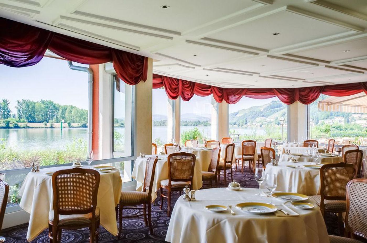 Le Beau Rivage - France - CONDRIEU - General view - 8