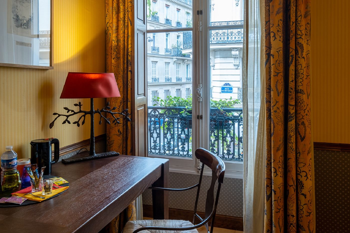 Le-Relais-Monceau-Room-2