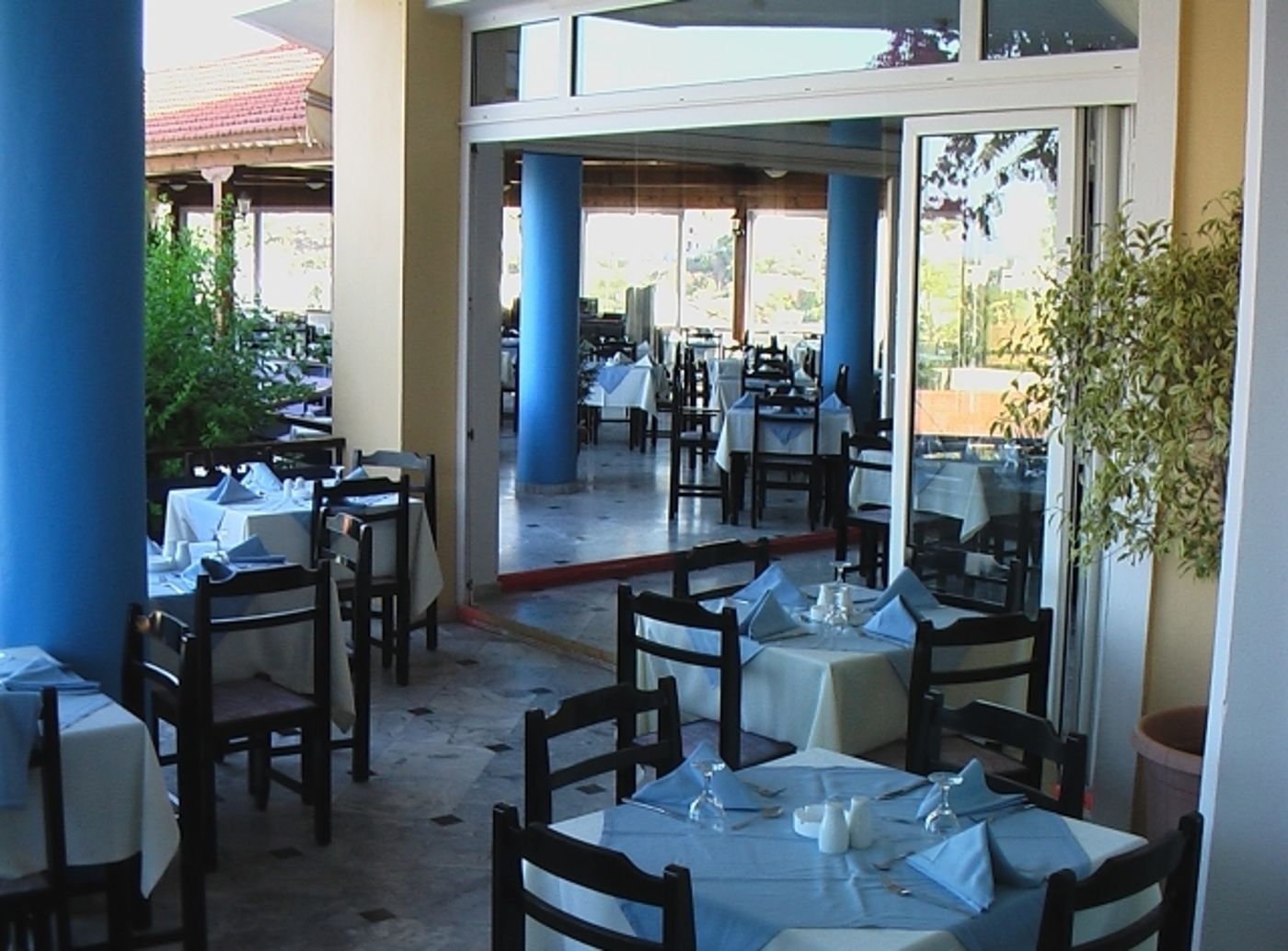 Alexander House Hotel