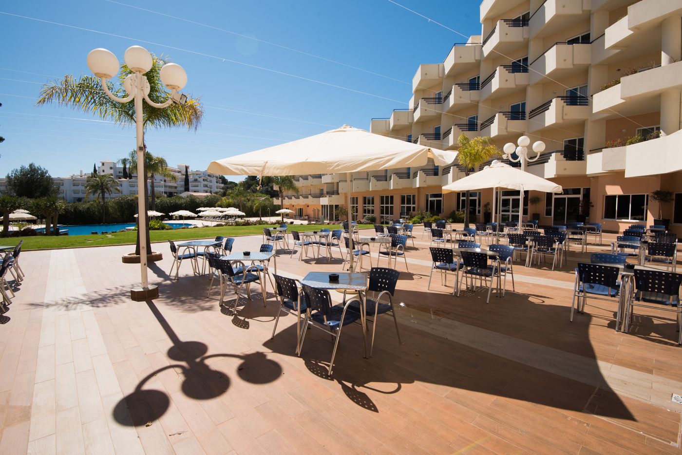 Vila-Gale-Nautico-Terrace-12