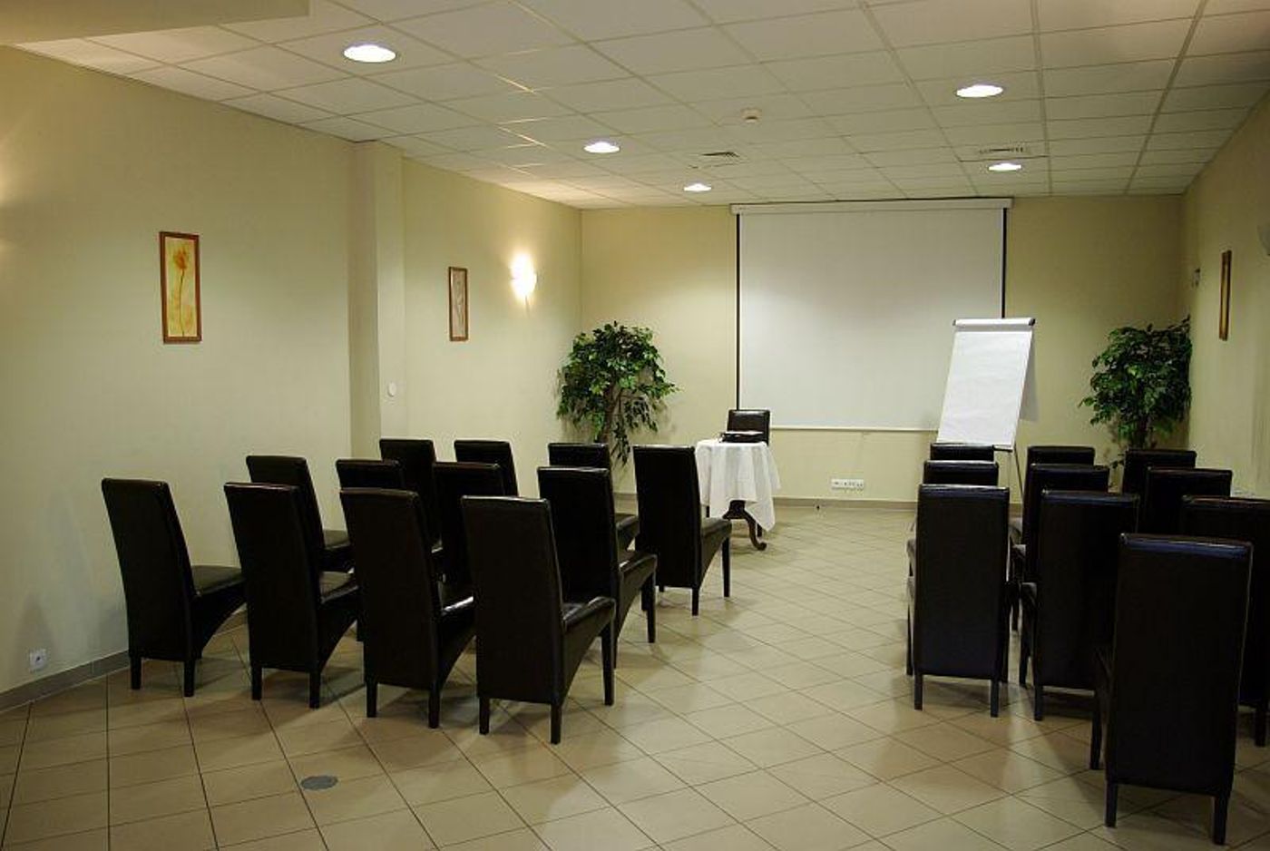 Poleski-Poland-KRAKOW-Conferences-6