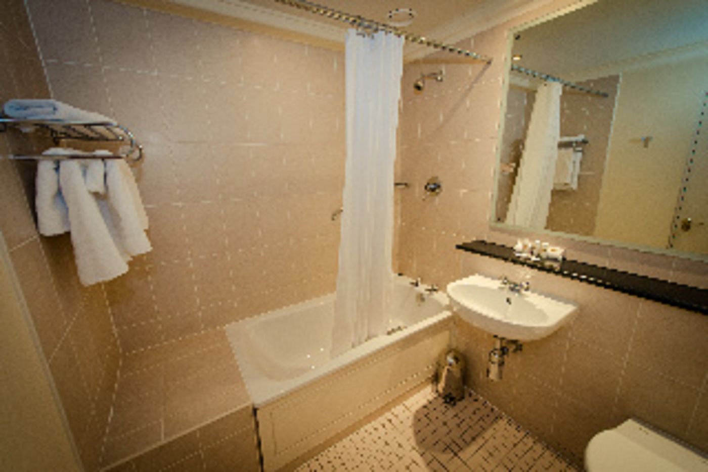 Albany House-Ireland-DUBLIN-Room-6