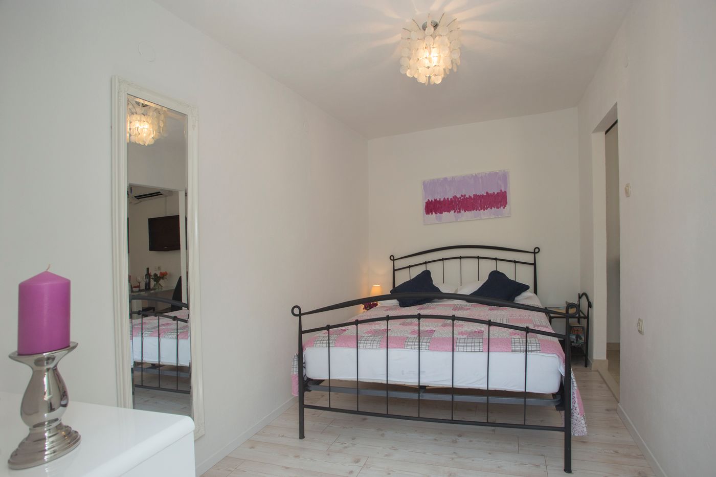 Apartment-Alma-Room-22