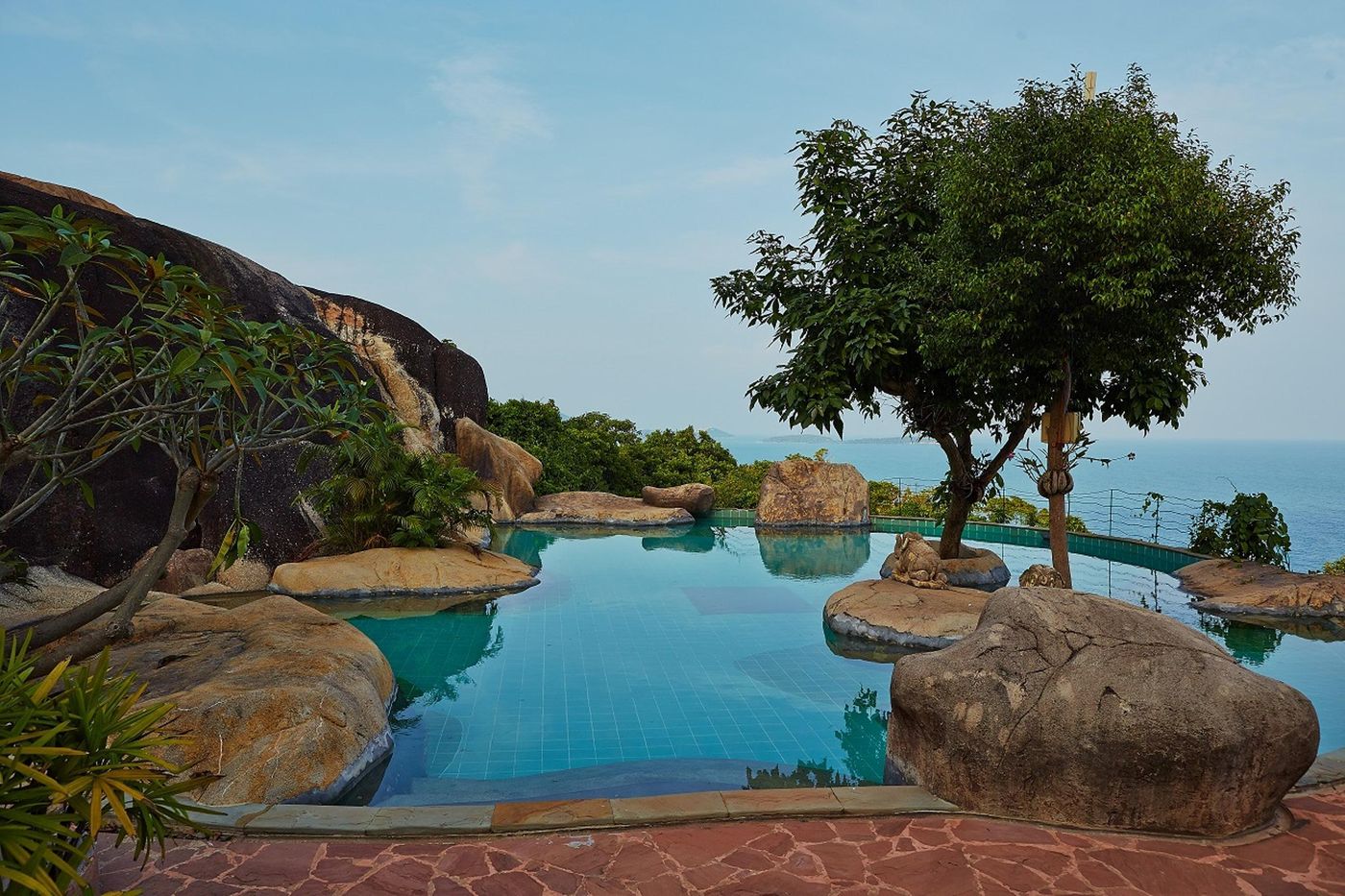 Samui-Bayview-Resort---Spa--SHA---Pool-1