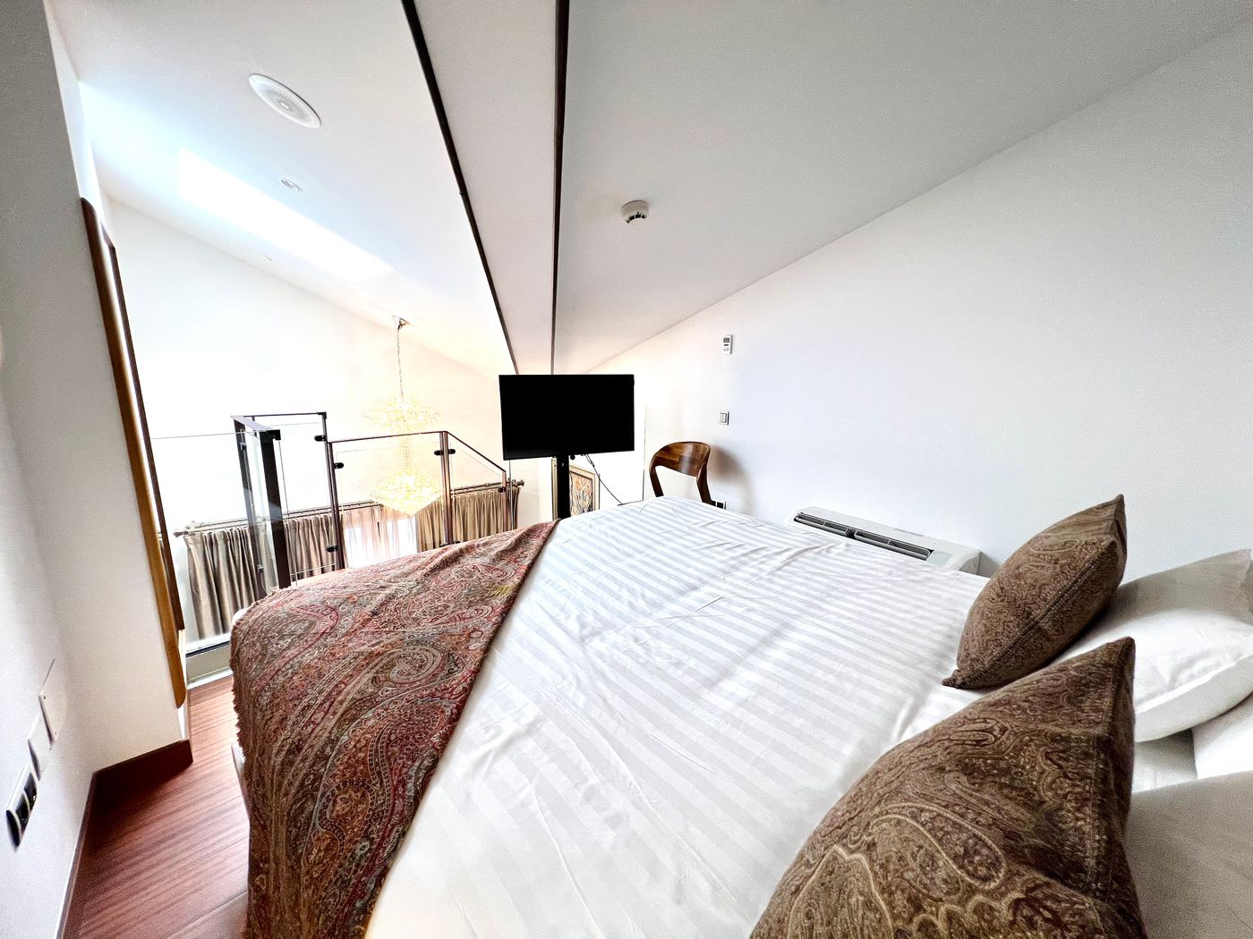 Anahita-Boutique-Hotel-Room-14