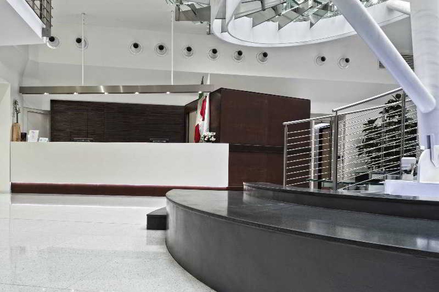 ibis-Styles-Milano-Centro-Lobby-6