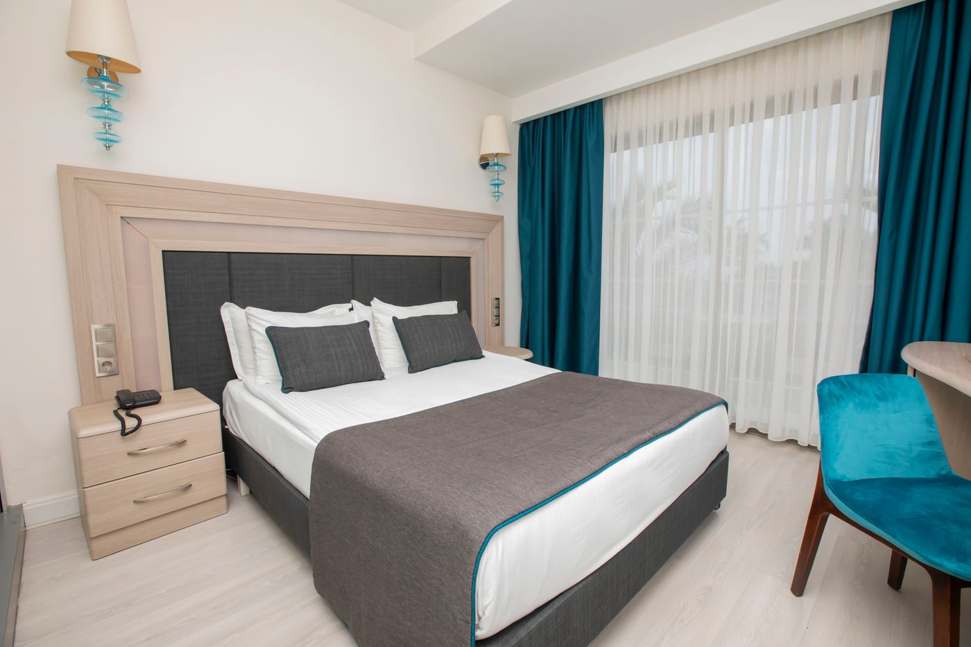 Falcon-Hotel-Room-21