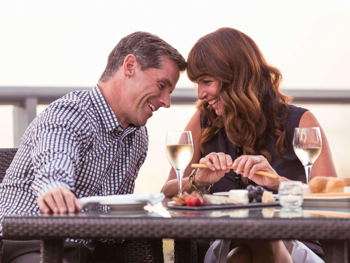 Fairmont-Waterfront-Room-62