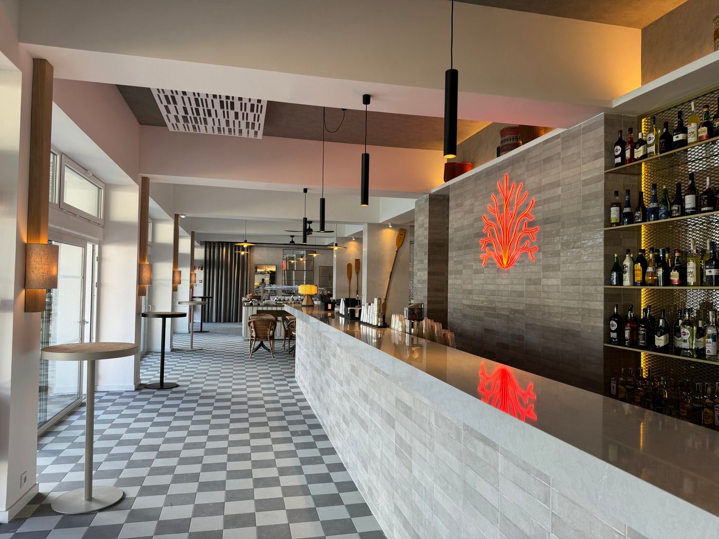 Pestana-Blue-Alvor-Beach-All-Inclusive-Hotel-Bar-54