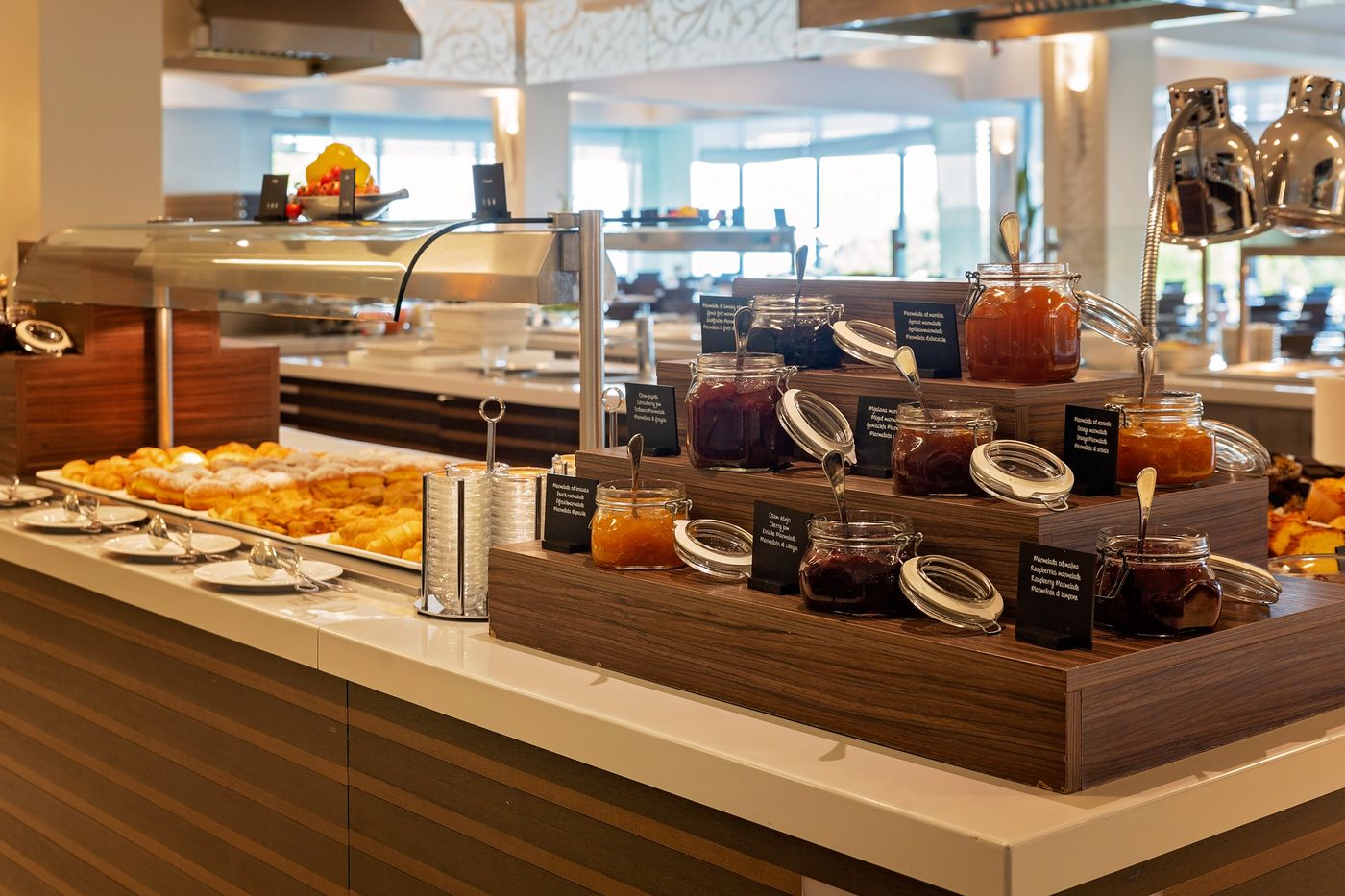 Maistra-Select-Belvedere-Resort-Restaurant-49