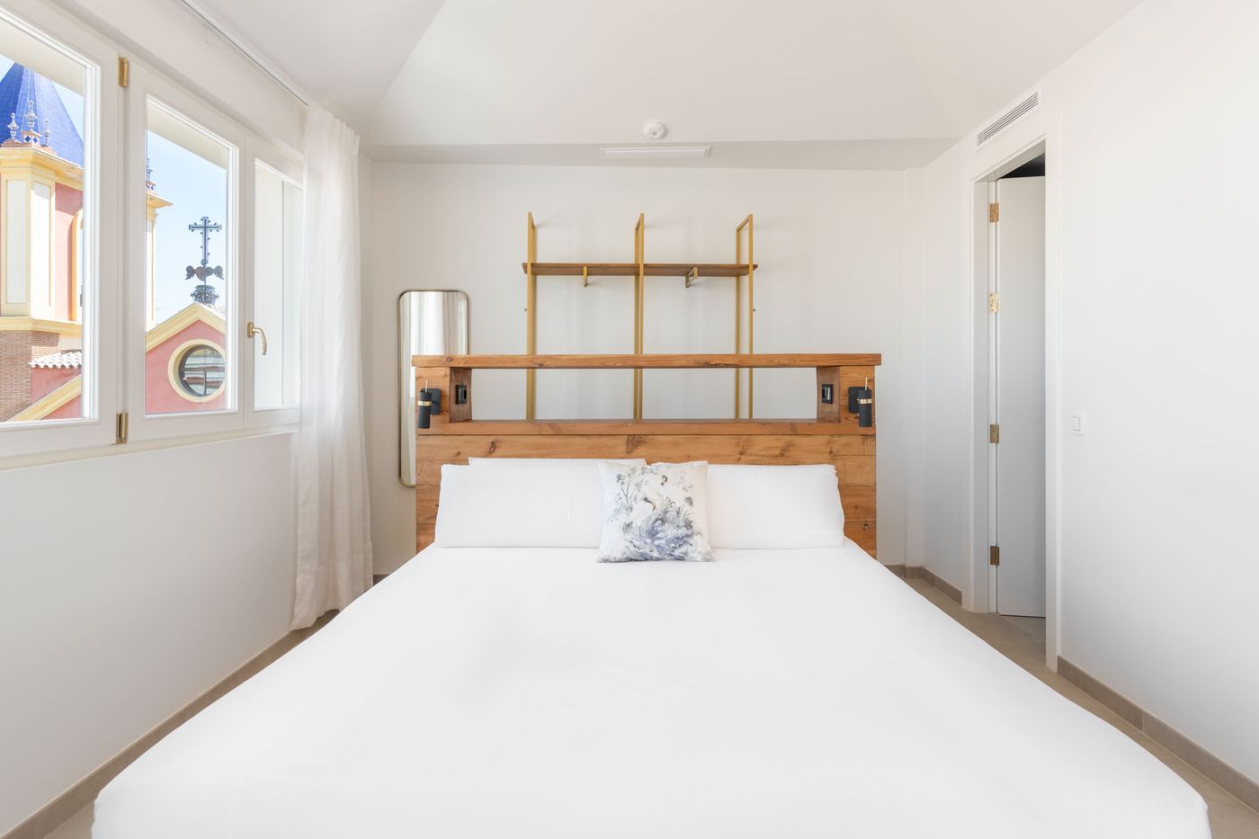 Be-Mate-Malaga-Centro-Room-4