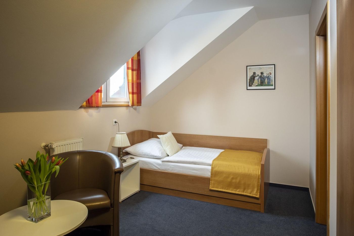 Hotel-Pavilon-Room-18