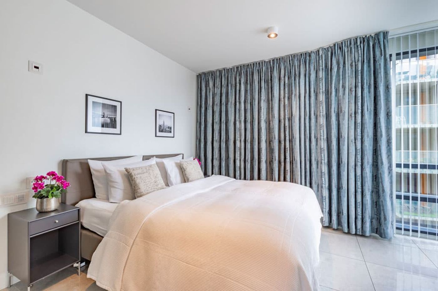 Black Pearl Luxury Apartments