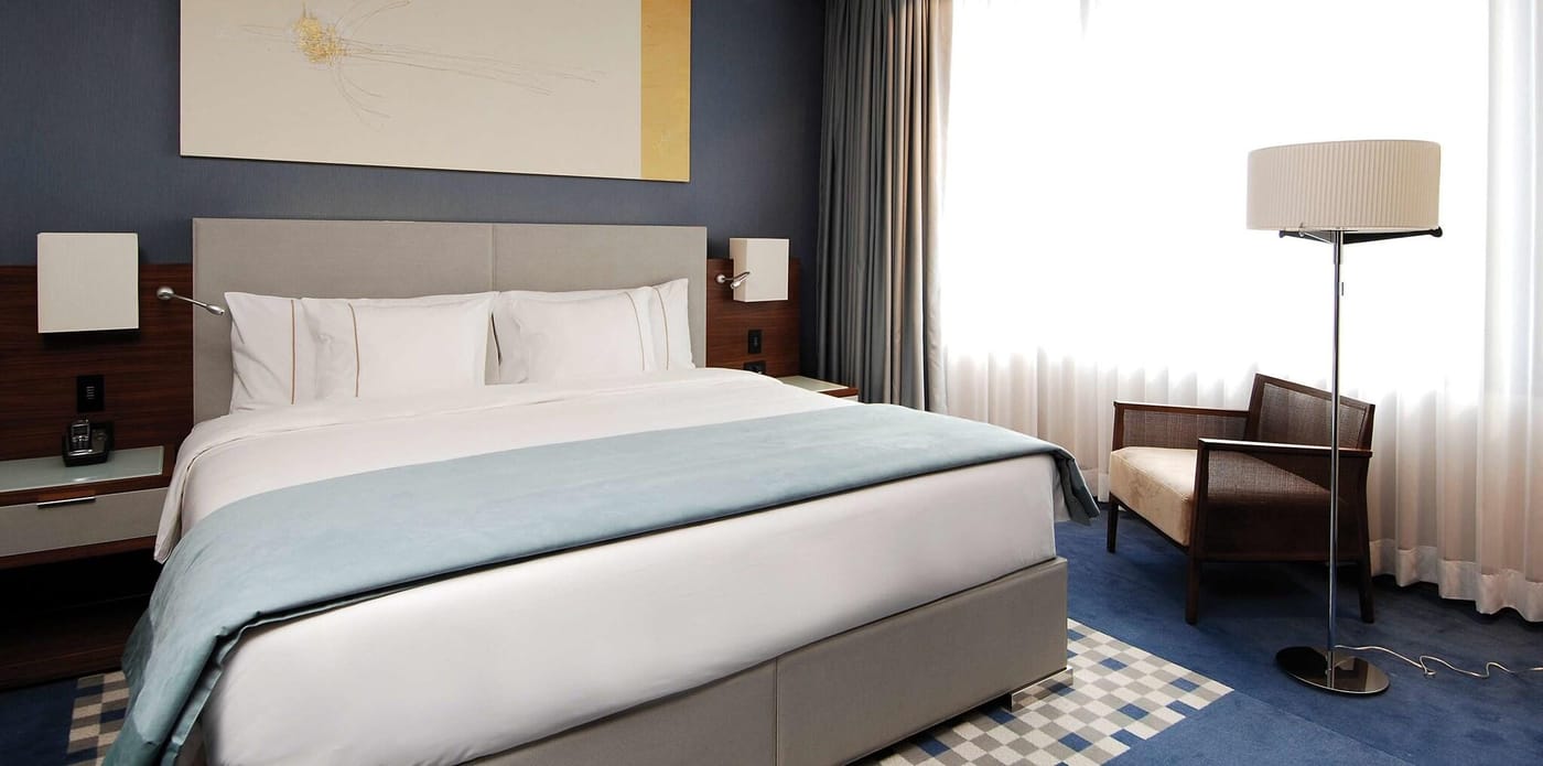 Sheraton-Hotel-Atakoy-Room-57