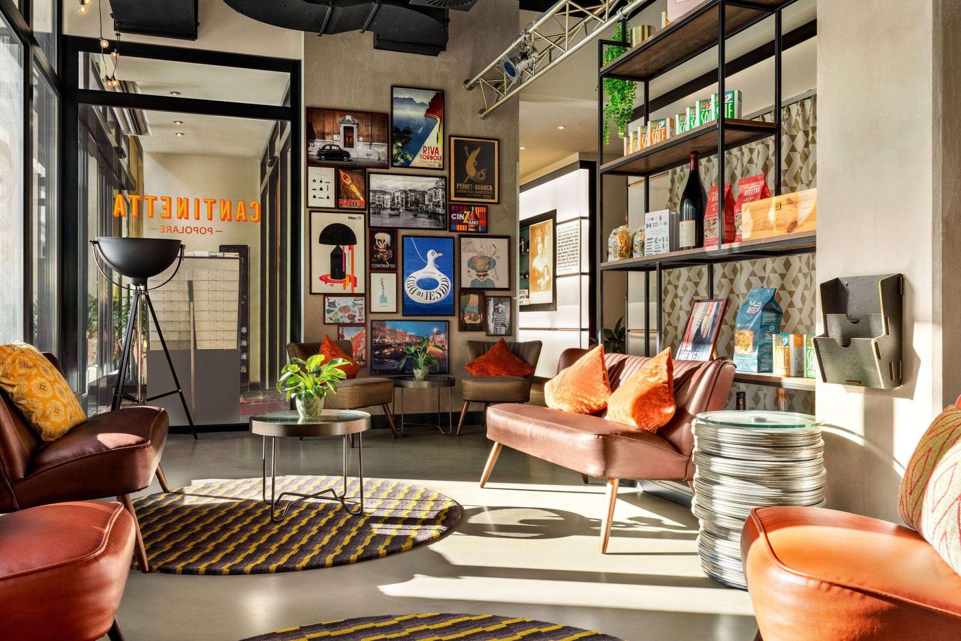 Vienna-House-Easy-by-Wyndham-Munich-Lobby-16