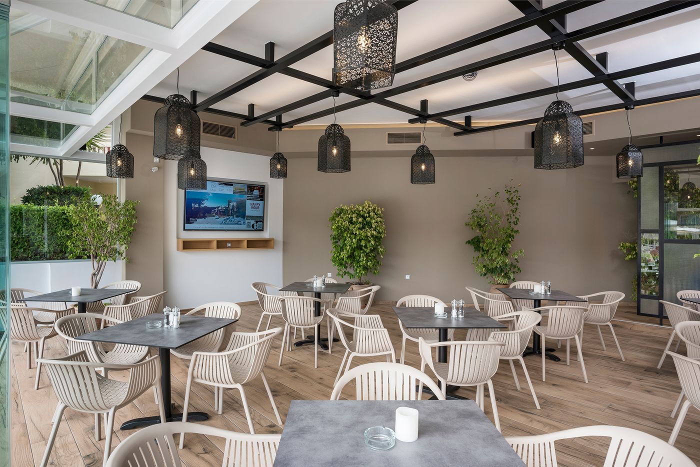 Atrion-Resort-Hotel-Bar-39