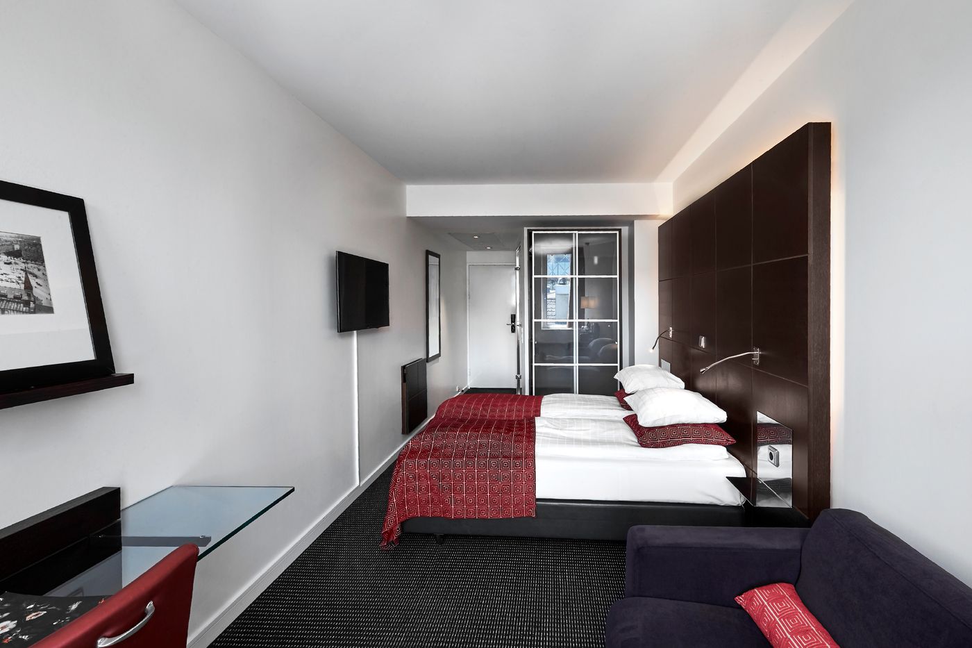 The Square - Denmark - COPENHAGEN - Room - 8