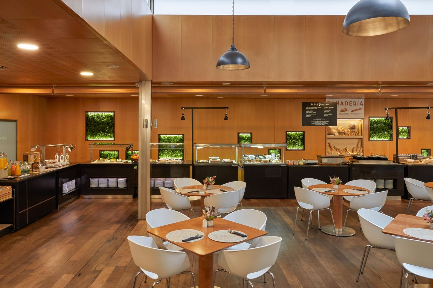 Madrid---Centre-Retiro-Restaurant-31