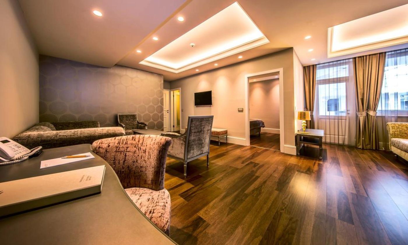 Prestige-Hotel-Budapest-Room-17