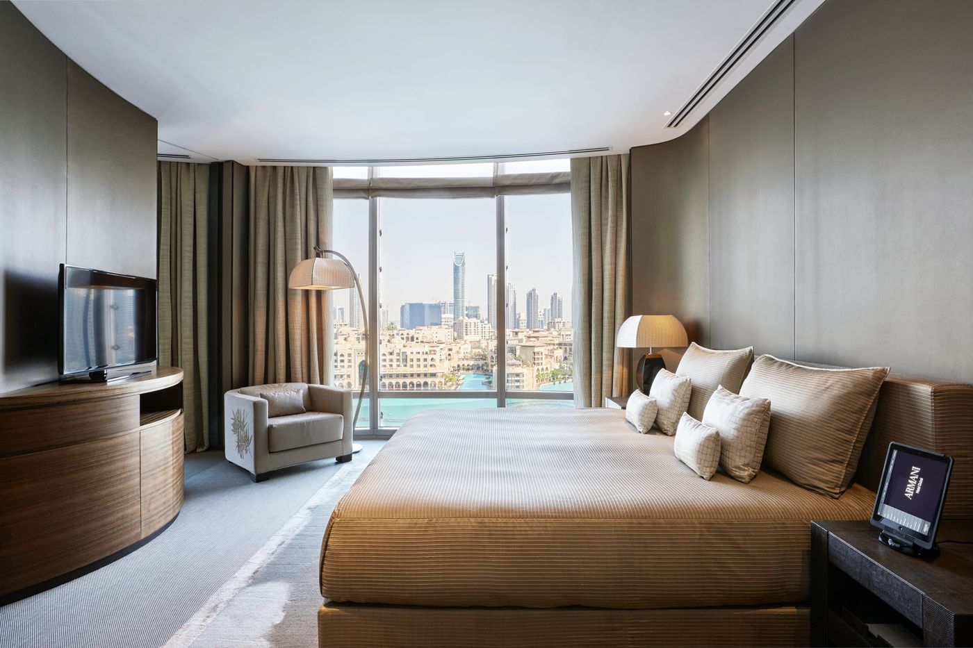 Armani-Hotel-Dubai-Room-4