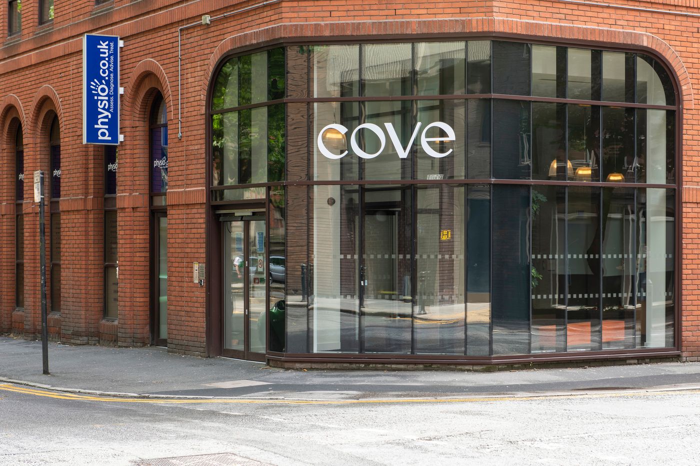 Cove - Minshull Street, Piccadilly-United Kingdom-Manchester-General view-1
