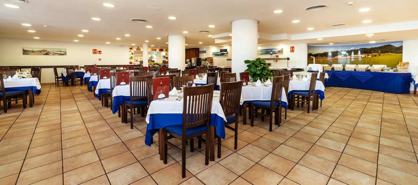Apartamentos-Globales-Binimar-Restaurant-31