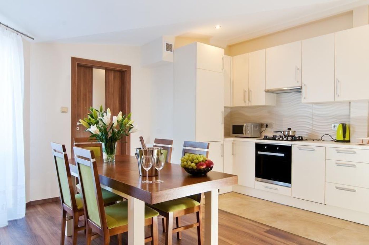 APARTMENTS-BONEROWSKA-5-Room-25