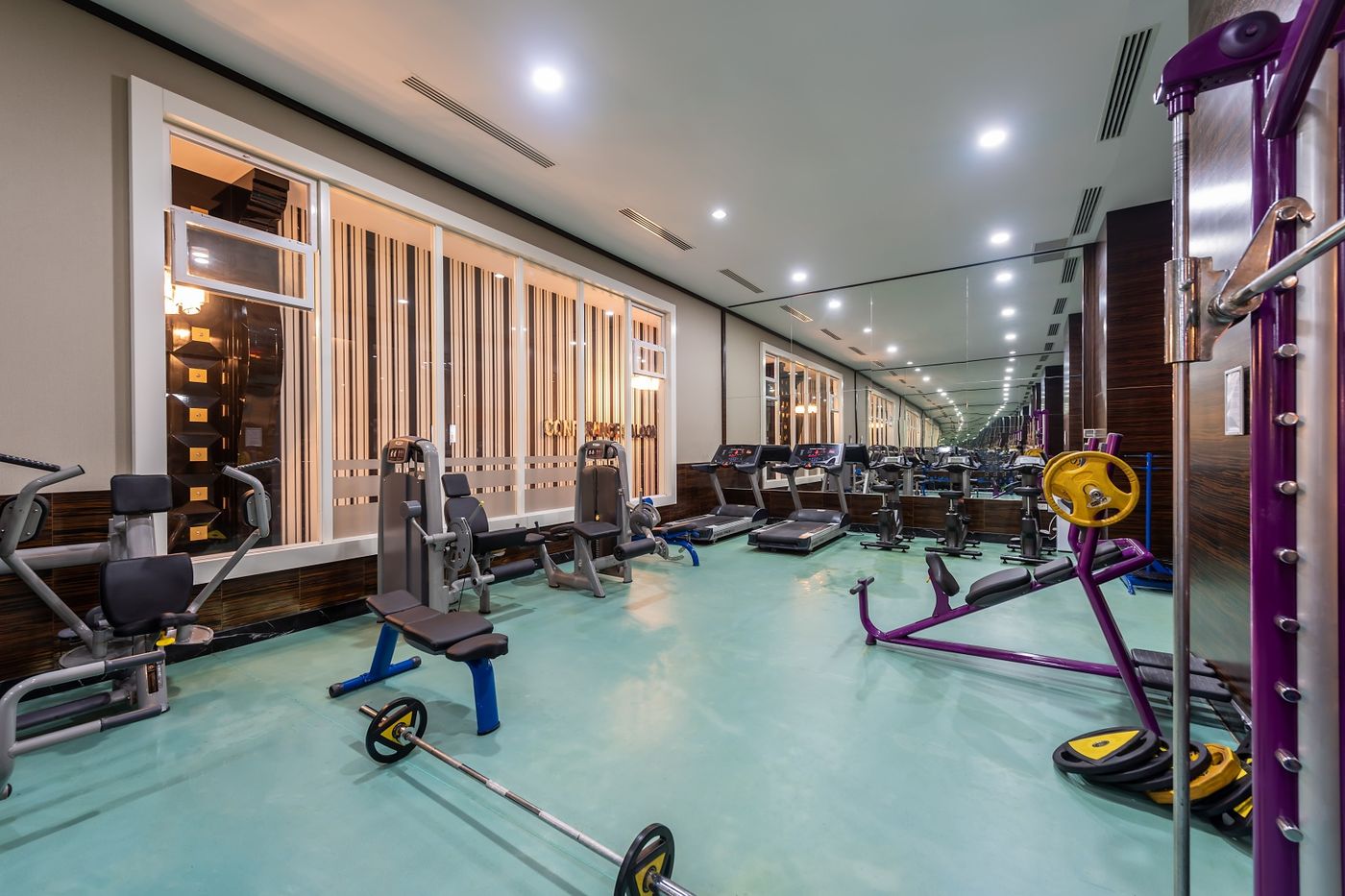 Vikingen-Infinity-Resort---Spa-Terrace-80