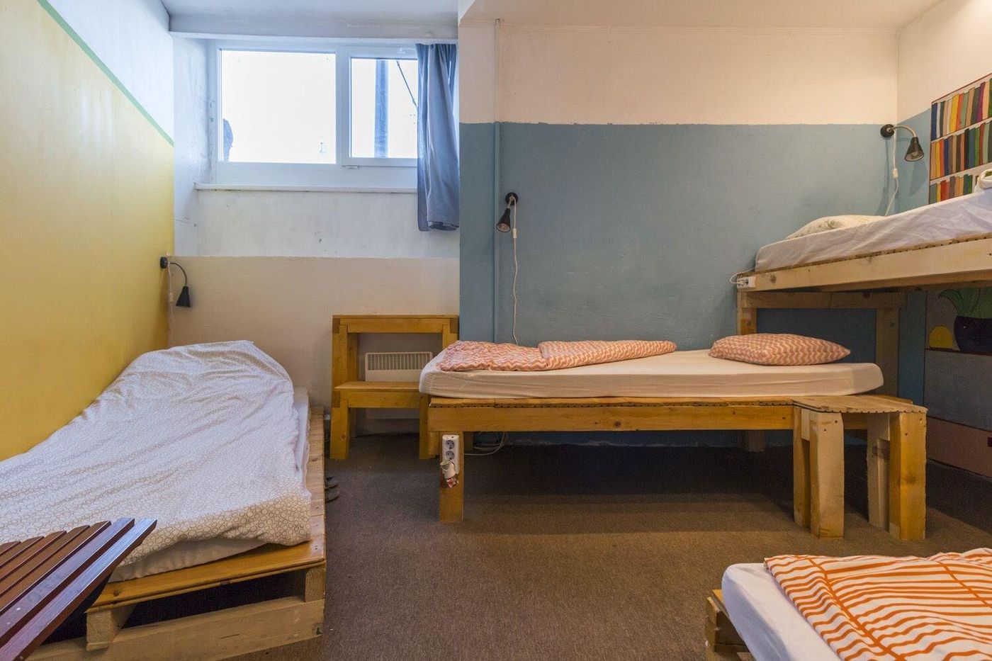 Baroque-Hostel-Budapest-Room-29