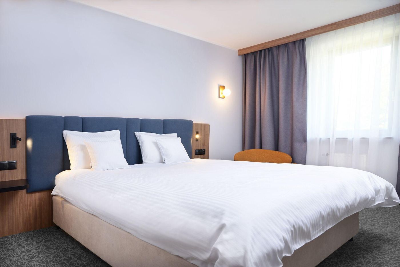 Dwor-w-Tomaszowicach-Room-25