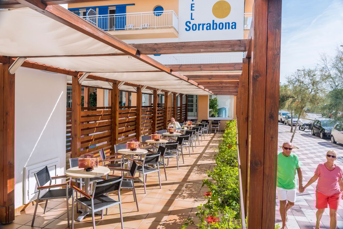 Sorrabona-Terrace-13