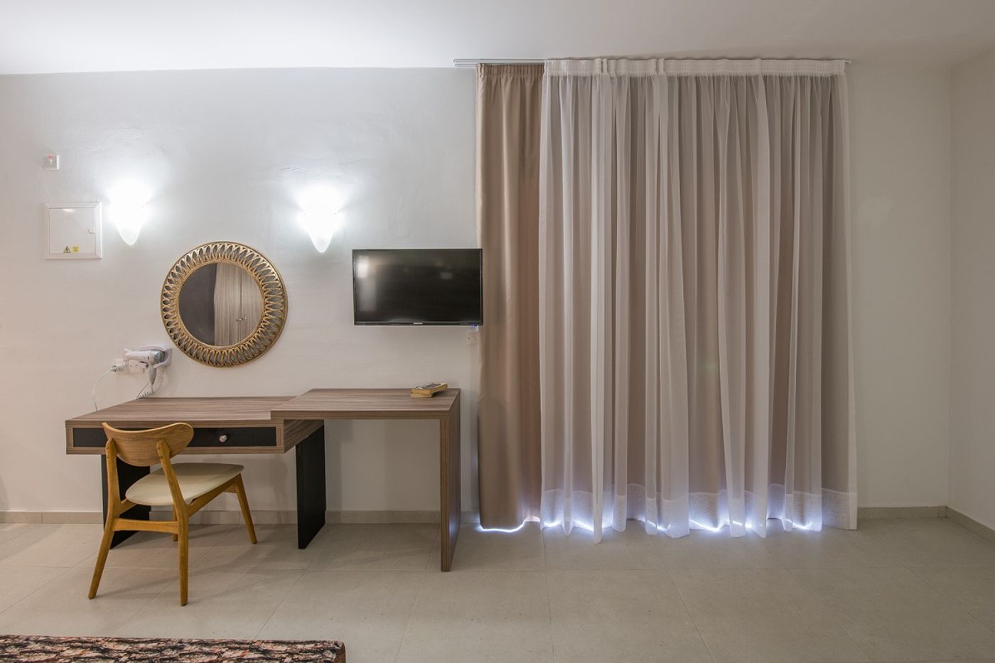 Electra-Holiday-Village-Room-21